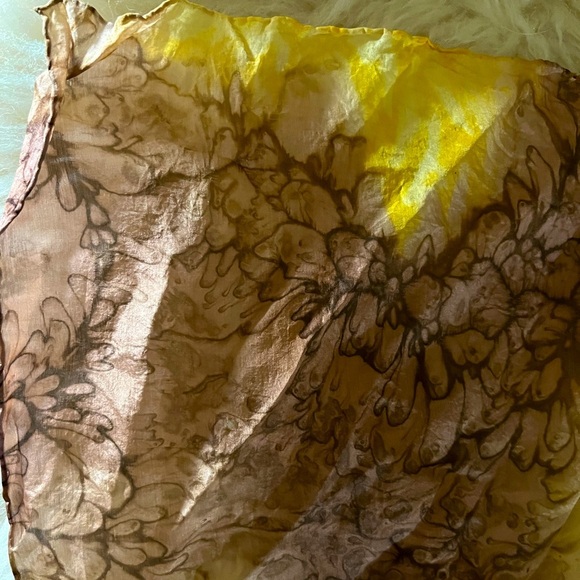 Silk Brown/ Gold Floral Tie Dyed Vintage 80’s Scarf - Picture 3 of 3